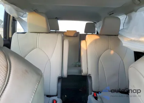 2024 Toyota Grand Highlander Xle from USA, damaged, VIN 5TDAAAB58RS069447